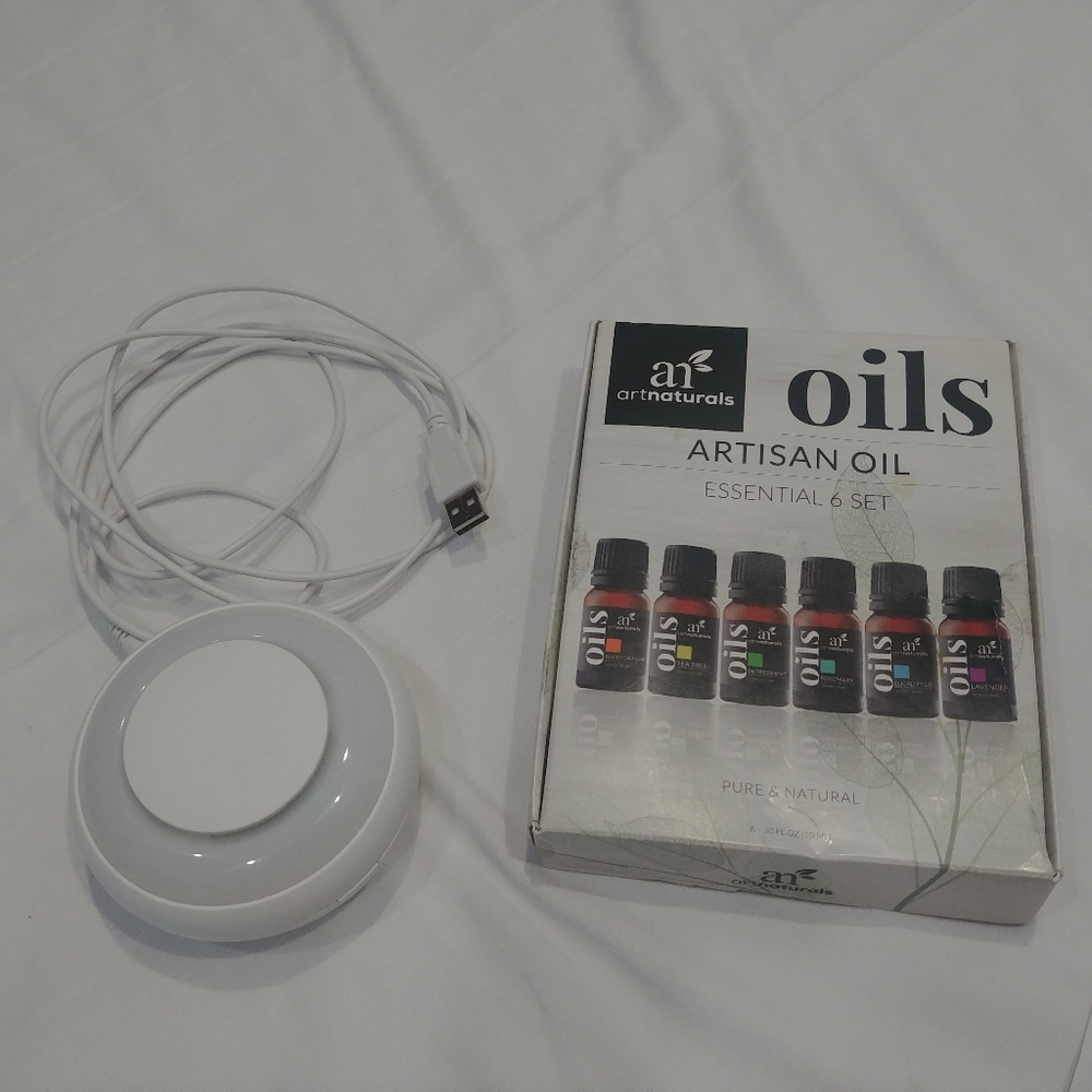 6 essential oils & color changing light up Spa room diffuser set Aromatherapy
